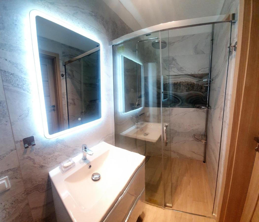Apartament Beige Z Ogrodkiem Dziwnówek Esterno foto